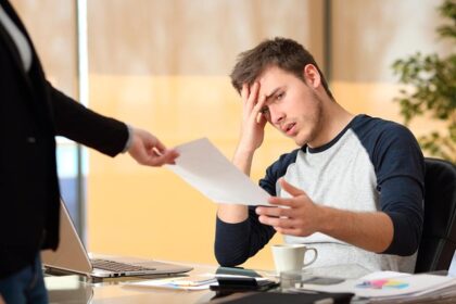 “Calcula tu indemnización por despido sin justa causa”