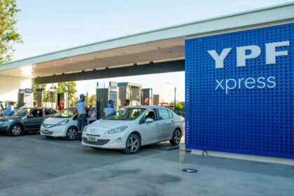 “Descuentos hasta 9% en YPF: ¡Carga de madrugada y ahorra!”