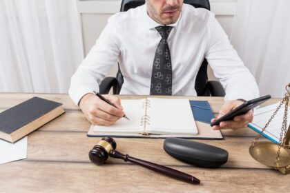 “Abogado gratis: ¿Cómo obtener asesoramiento legal sin costo?”