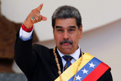 “Maduro desafía a EE.UU. con provocación militar”