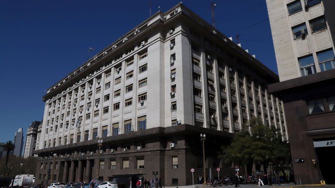 La deuda subió en agosto por el efecto de un aumento en la valuación de los títulos.