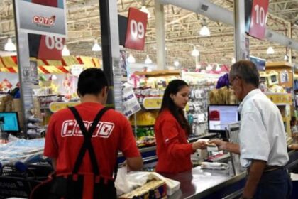 “¡Descubre los sueldos actualizados por paritarias en supermercados noviembre 2025!”