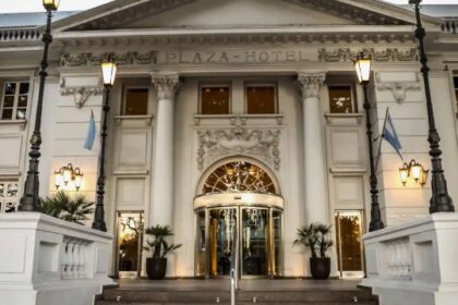 “Empleo en hotel de lujo: ¡Únete a un equipo en crecimiento en provincia prometedora!”