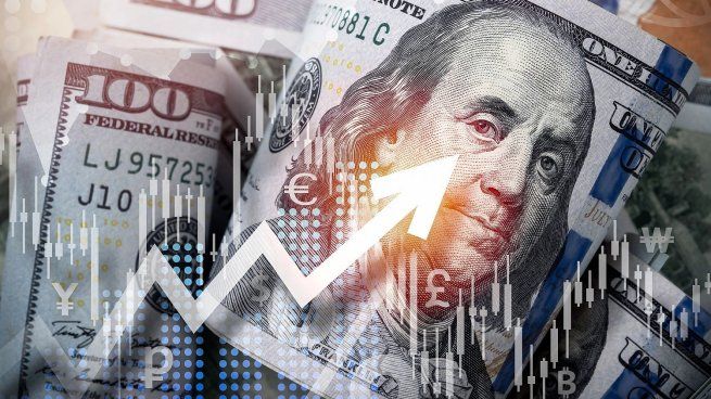 El dólar blue subió $40 y quebró un nuevo récord.