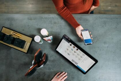 “Diseño de sistemas nativos en la nube: resiliencia y seguridad desde el inicio”