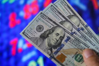 “Actualización dólar hoy y dólar blue minuto a minuto: 26/11”