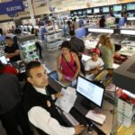 “¡Aumentos de sueldo en paritarias para empleados de supermercado en diciembre 2025!”