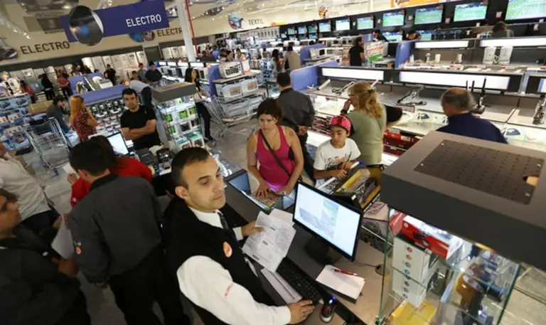 empleado de supermercado