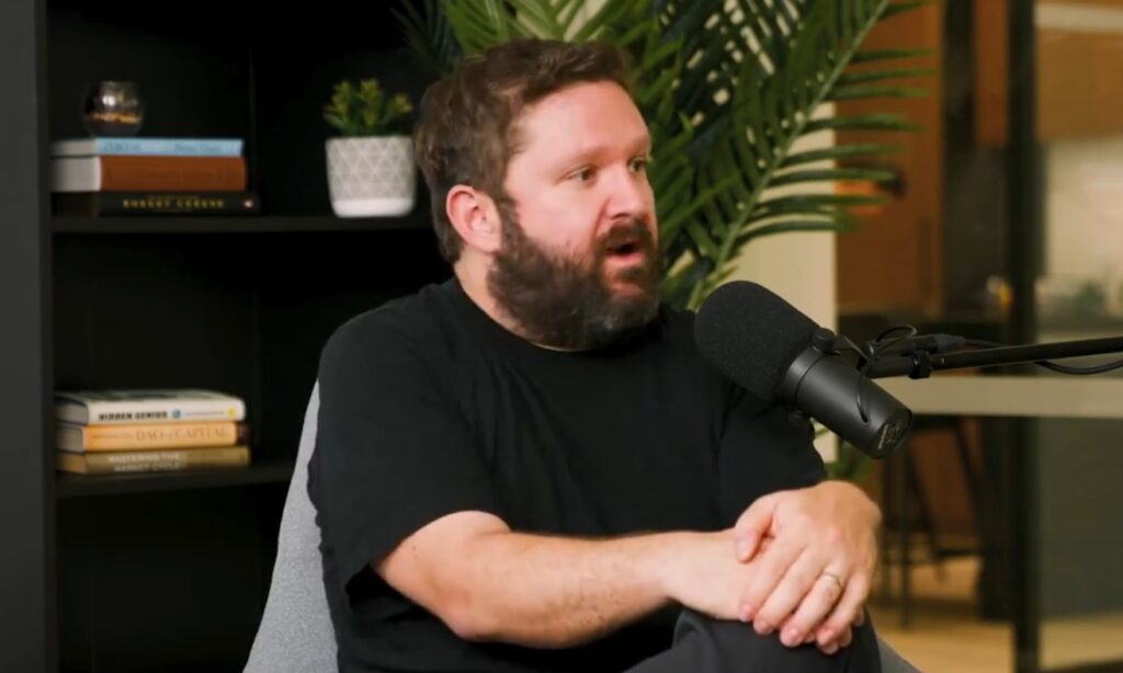 Alex Thorn, jefe de Investigación de la firma de inversiones Galaxy Digital, durante una entrevista en el podcast de Anthony Pompliano.