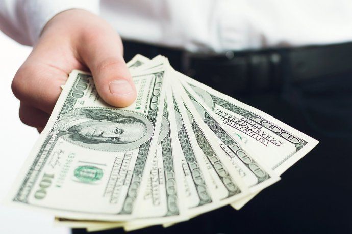 El dólar cierra un noviembre sin volatilidad.