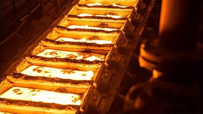 Algunos analistas de Wall Street recuerdan que cuando el oro se dispara muy por encima de su media histórica, pueden presentarse correcciones