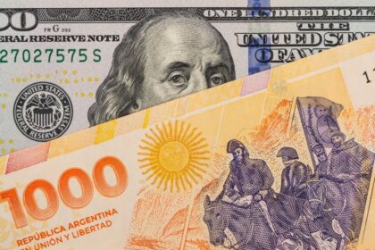 “¿Regreso de las tensiones cambiarias? Dólar se mantiene estable”
