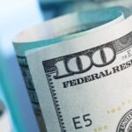 “¡Dólar blue cae por debajo de los $1.500!”