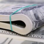 “Sube el dólar en la penúltima rueda del año: mercado espera nuevo esquema de bandas”