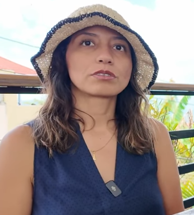 Evelyn Lemus hablando del proyecto Bitcoin Berlín de El Salvador.