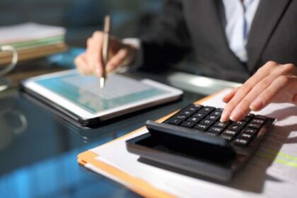 “¡Empleados de comercio: aumento de sueldo en 2022!”