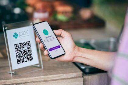 “Evita Fraudes con Pix en Brasil 2026: Guía Anti-Estafas QR para Vacaciones”