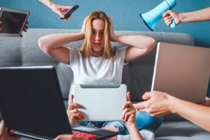 “Reenfocando Marcas: Retorno a lo Esencial ante el Agotamiento del Marketing”