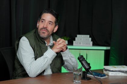 “Asdrúbal Oliveros: Propuesta de Sistema Multimoneda para Bancos Venezolanos”