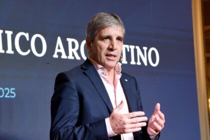 “Luis Caputo: ¿Cuándo reemitirá bonos globales en 2021?”