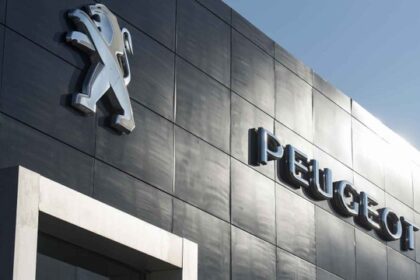 Esto cobran los empleados de Peugeot en 2026 según su puesto y cómo enviar tu CV