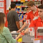 Arrancan con aumentos: cuánto ganarán los empleados de Supermercado Día en 2026