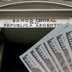 El BCRA desaceleró las compras de dólares, mientras las reservas bajaron casi u$s100 millones: los motivos