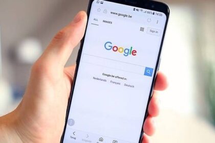 Sí, Google te escucha: el procedimiento para desactivar esto del celular y evitar ser espiado