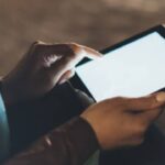 Tablets: qué aplicaciones conviene descargar antes de viajar para ver contenido offline