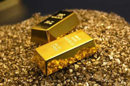 El oro tocó máximos de tres semanas y atrae más inversores tras la derrota arancelaria de Donald Trump