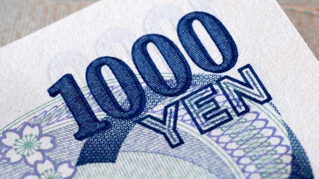 El yen rebotó fuerte tras el resultado electoral del pasado domingo en Japón.