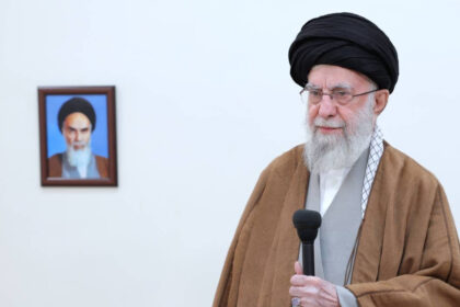 ¿Cómo el régimen de Alí Jameneí usó criptomonedas en Irán?