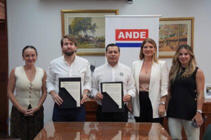 Paraguay minará bitcoin con 30.000 equipos incautados