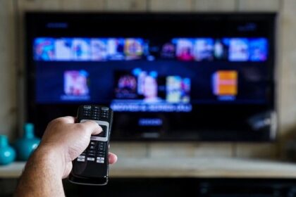 Cómo ver TV por cable GRATIS en 2026