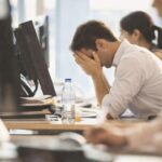 Programación ya no garantiza altos sueldos: los nuevos perfiles del mercado laboral