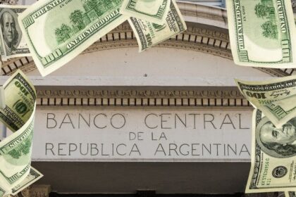 Las reservas del BCRA se hundieron u$s871 millones, su mayor baja en un mes y medio: cuáles fueron las causas