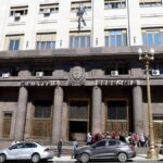 Economía colocó u$s150 millones a 2028 con una tasa del 8,86% y logró un rollover del 138,5% de la deuda en pesos