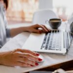 Los trabajadores sufren “dolor laboral” en un mercado sin escapatoria que no deja sector intacto