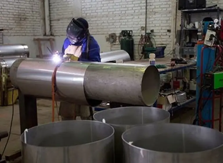 Qué sueldo cobra un obrero metalúrgico en marzo de 2026