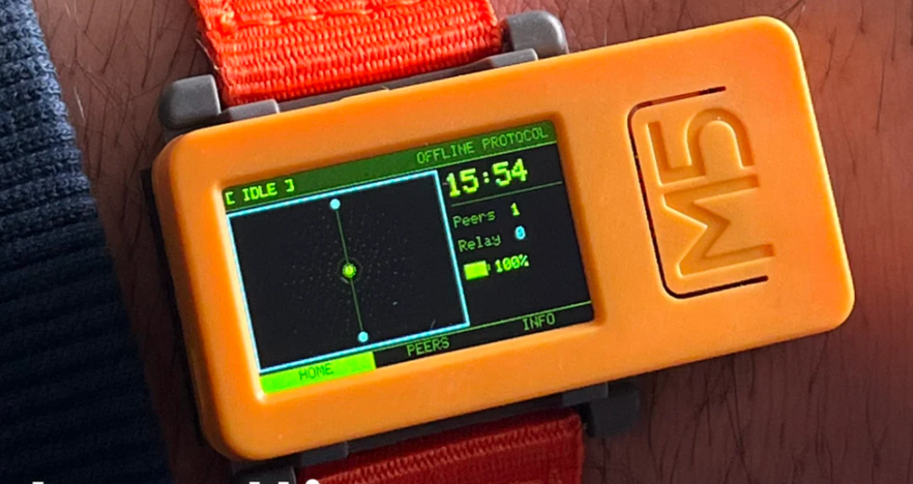 Un dispositivo portatil para comunicaciones sin internet.