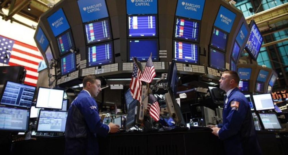 El Nasdaq Composite lideró las caídas con un descenso del 16,07%, mientras que el Dow Jones cedió un 7,82% y el S&P 500 un 7,42%.