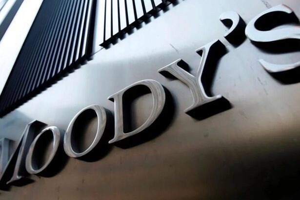 Moody’s alerta sobre riesgos a escala global para el crédito si se extiende la guerra en Medio Oriente