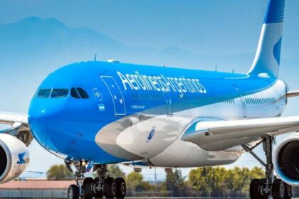 Aerolíneas cerró paritarias y busca evitar conflictos durante el Mundial y vacaciones de invierno