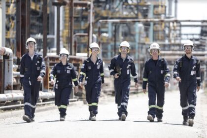 Pan American Energy lanzó convocatoria para jóvenes que arranca en julio: beneficios y cómo postular