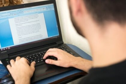 Nueva licenciatura en dos años y virtual: carrera universitaria con rápida salida laboral