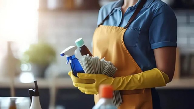 Cuánto cobra una empleada doméstica en mayo 2026 según la categoría y si trabaja con o sin retiro