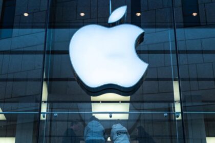 Despedida de su CEO: las cifras de Apple durante la gestión de Tim Cook