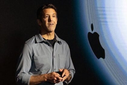 Los antecedentes de John Ternus para suceder a Tim Cook en Apple