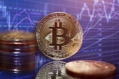 Bitcoin toca los u$s79.000, máximo desde octubre, tras un “guiño” de Kevin Warsh y la extensión de la tregua