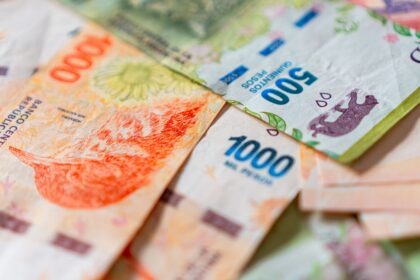 Superpeso: la moneda se apreció más de 12% frente al dólar y se fortalece ante el mayor ingreso de divisas